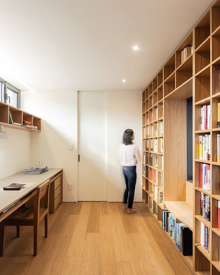 DBD44E44-0E0D-49C8-821C-755C9FBCCA33